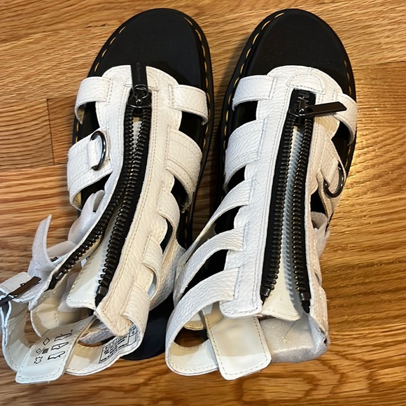 SALE Dr Marten Olson Sandals White Size 9 NEW - Picture 13 of 16
